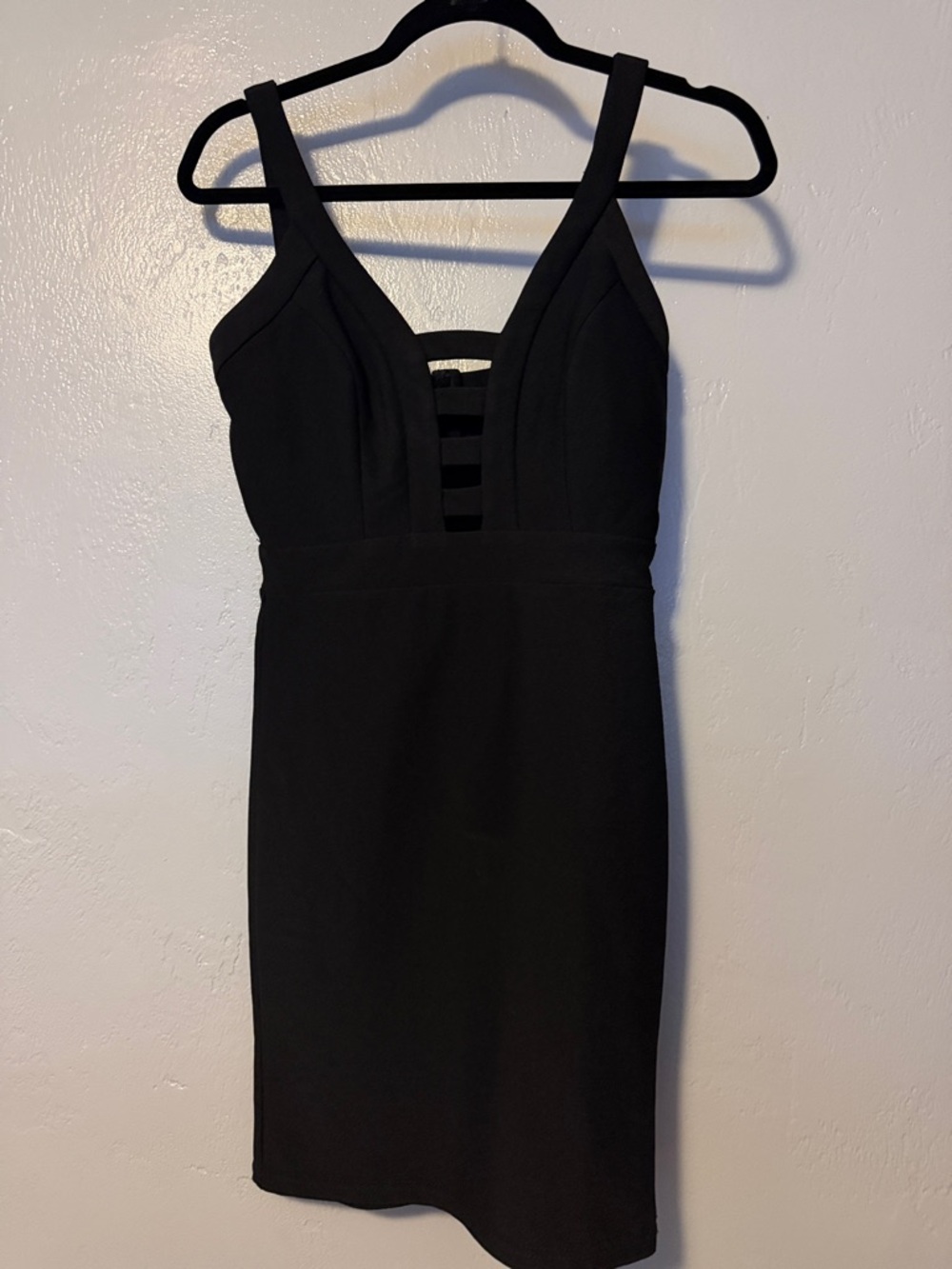 Classic Black Strappy Sheath Spandex Dress with Cutouts